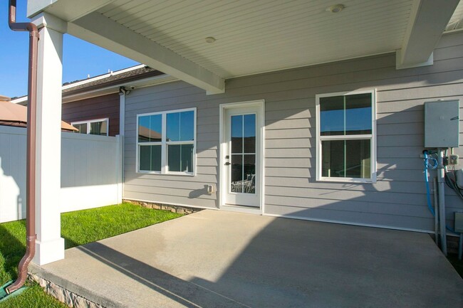 Building Photo - Beautiful Home on Cul-De-Sac in Gallatin!