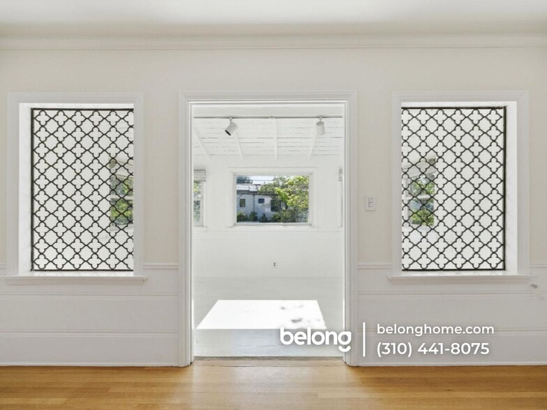 Building Photo - 10537 Rochester Ave