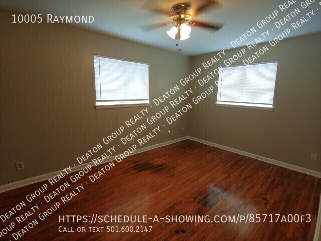 Building Photo - 10005 Raymond-