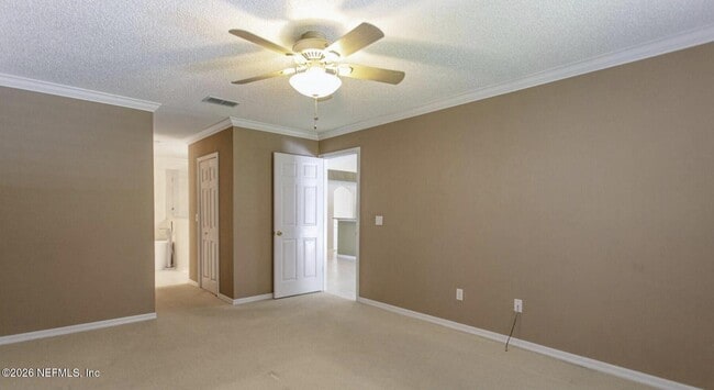 Building Photo - 13031 Chets Creek Dr N