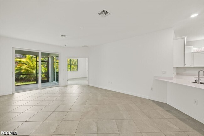 Building Photo - 9077 Leatherwood Loop