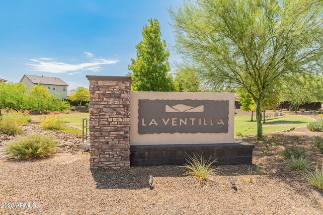 Building Photo - 16209 W La Ventilla Way