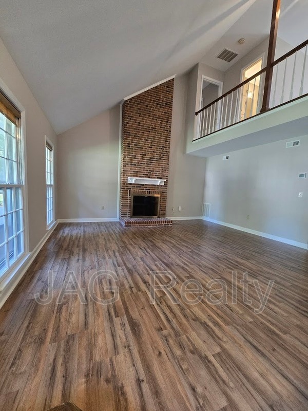 Building Photo - 9409 Radner Ln
