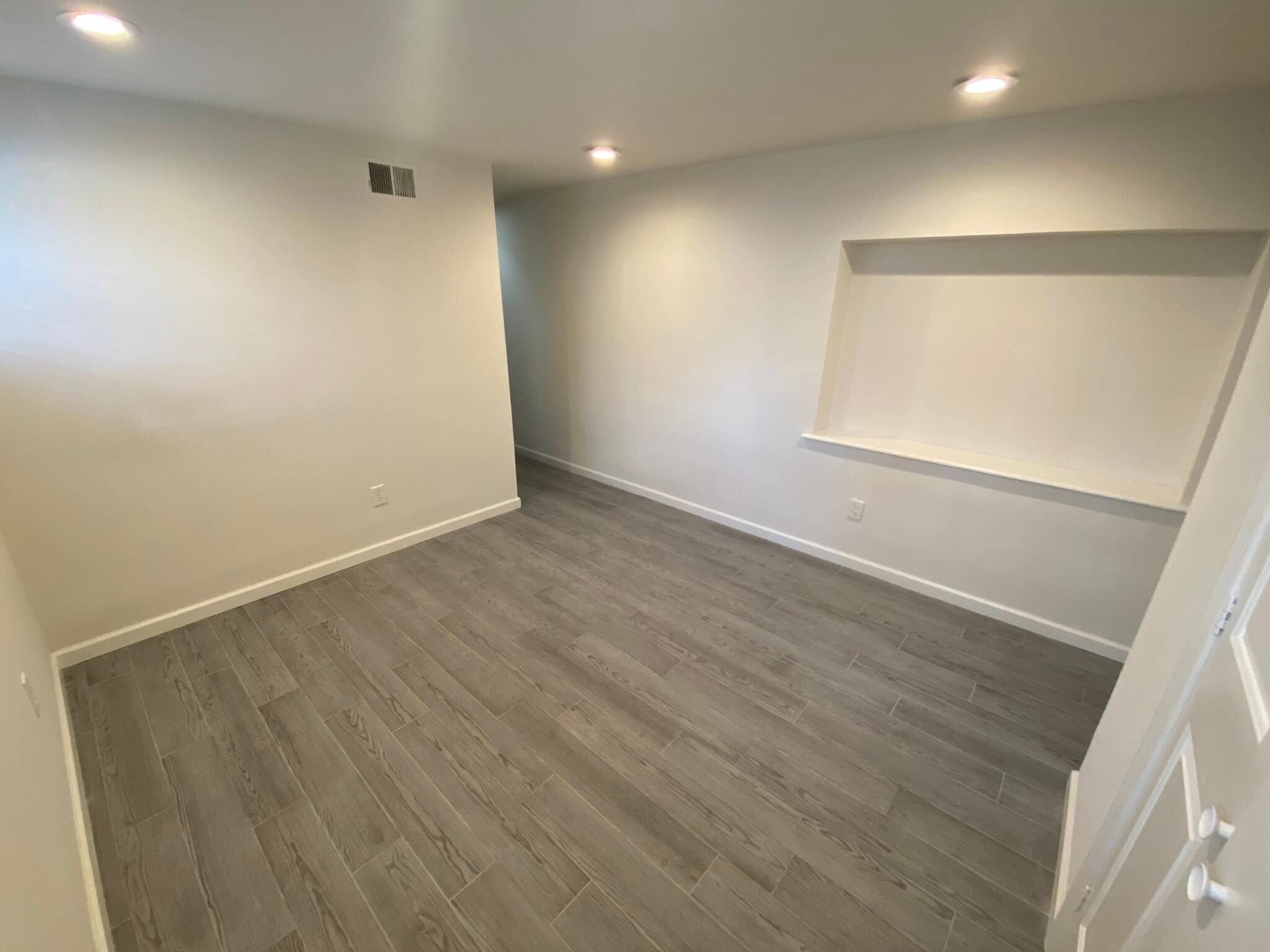 Building Photo - 3901 Baring St