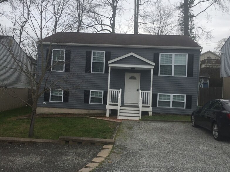 Building Photo - 3637 8th St