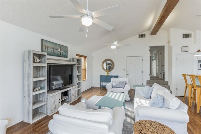Building Photo - 22518 Felicia Dr
