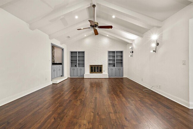 Building Photo - 11817 Millwright Pkwy