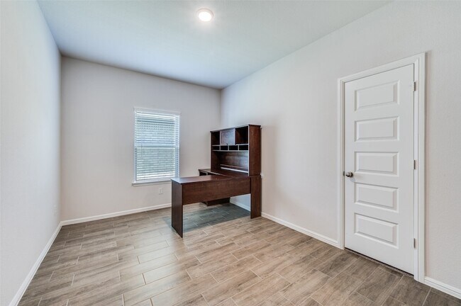 Building Photo - 14149 Danesdale Dr