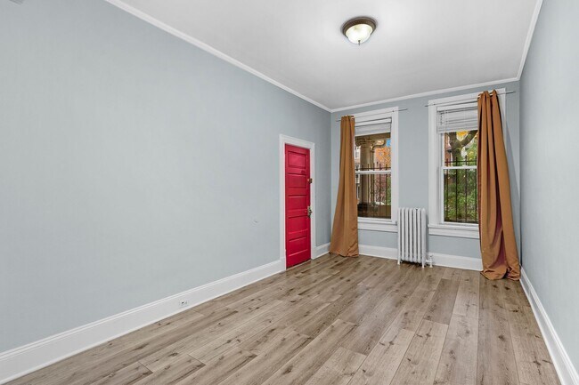 Building Photo - 3114 N Calvert St