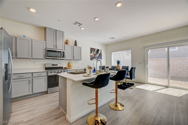 Building Photo - 9946 Indigo Cliffs St