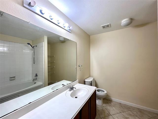 Building Photo - 404 Ashland Dr