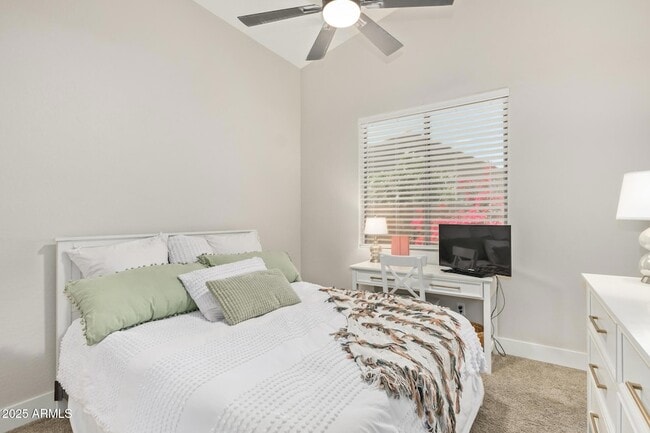 Building Photo - 9716 E Janice Way