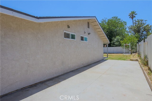 Building Photo - 8358 Verbena Dr