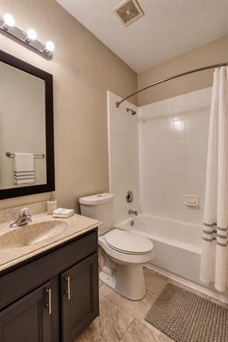 Building Photo - 6854 Cortona Ln