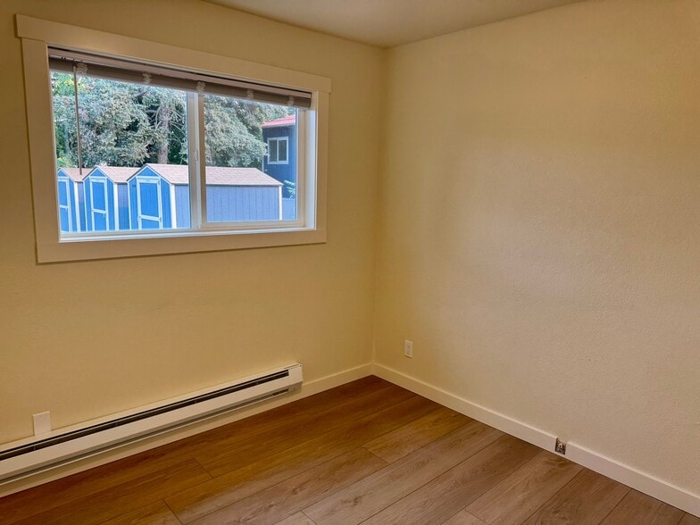 Building Photo - 535 Methow St