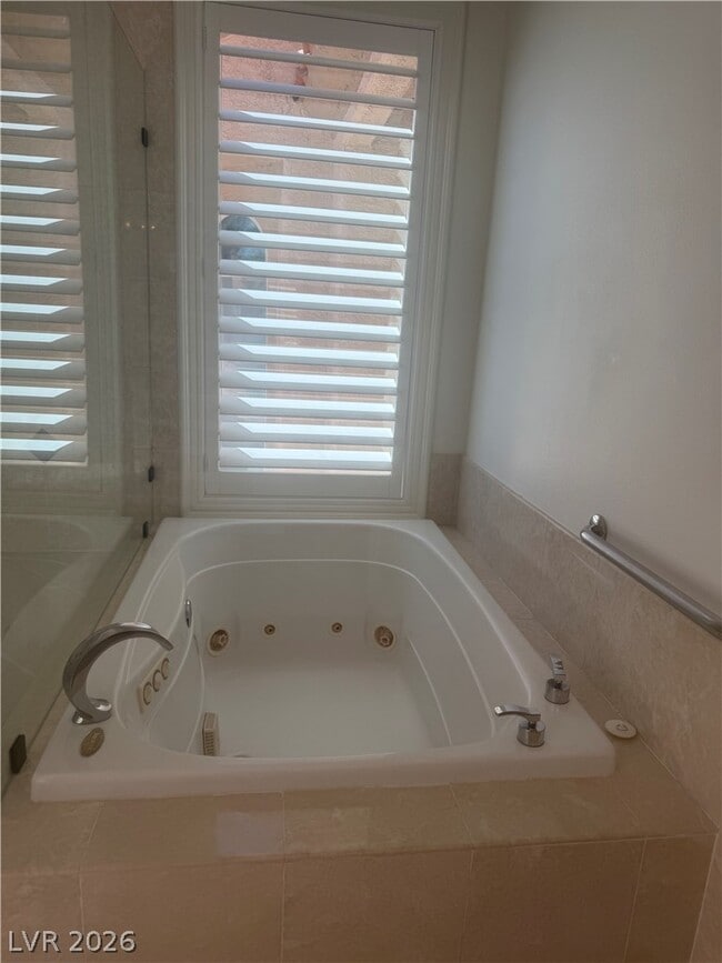 Building Photo - 3163 Lido Isle Ct