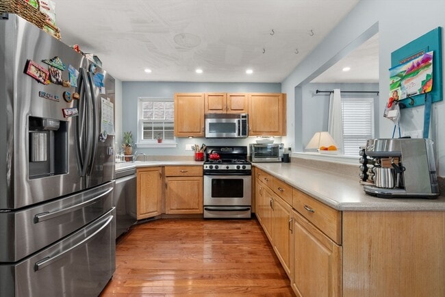 Building Photo - 25 Magnolia Ln