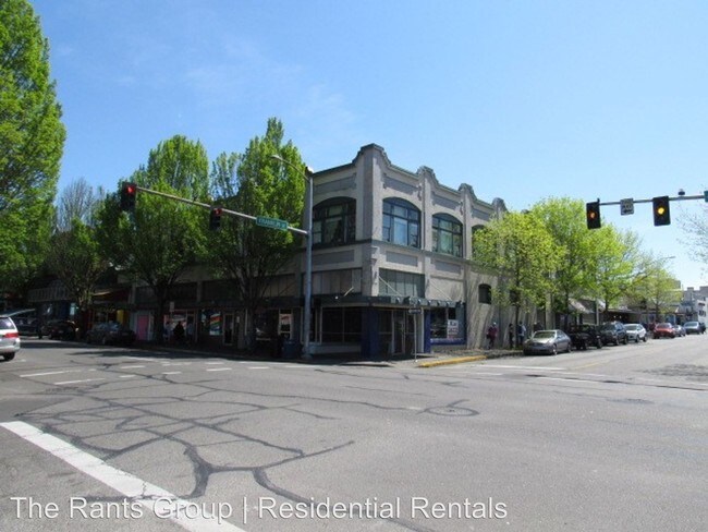 Primary Photo - 410 Franklin St SE