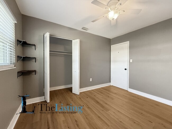 Building Photo - 4501 S Cortez Ave