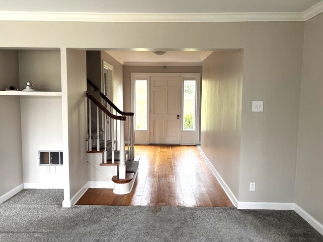 Building Photo - 234 Lackey Ln