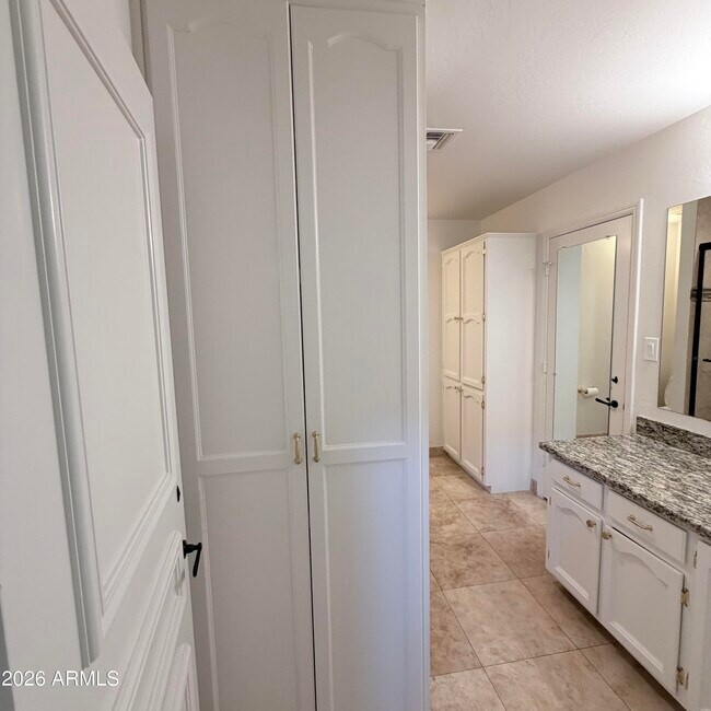 Building Photo - 7500 E McCormick Pkwy