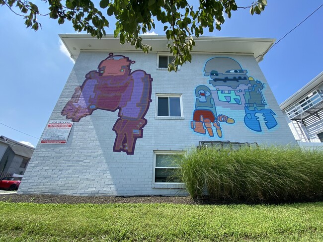 Building Photo - 400 3rd Ave