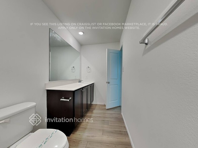 Building Photo - 10645 Sewell Cir