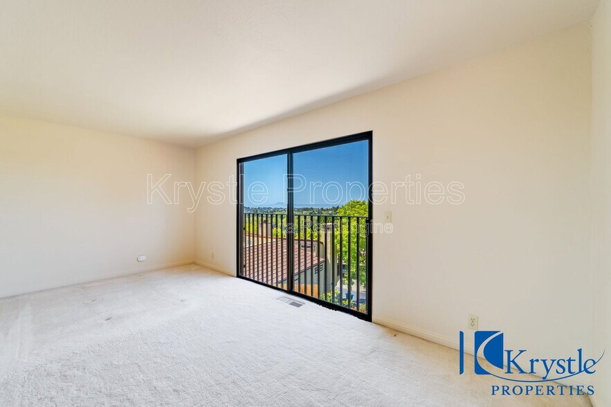 Building Photo - 149 Pajaro Way
