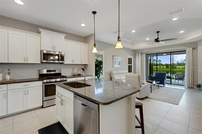 Building Photo - 6343 Positano Ct