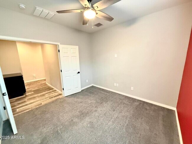 Building Photo - 21217 W Granada Rd