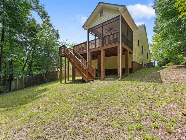 Building Photo - 5701 Hereld Green Dr