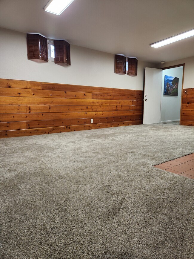 Building Photo - 4818 Rucker Ave