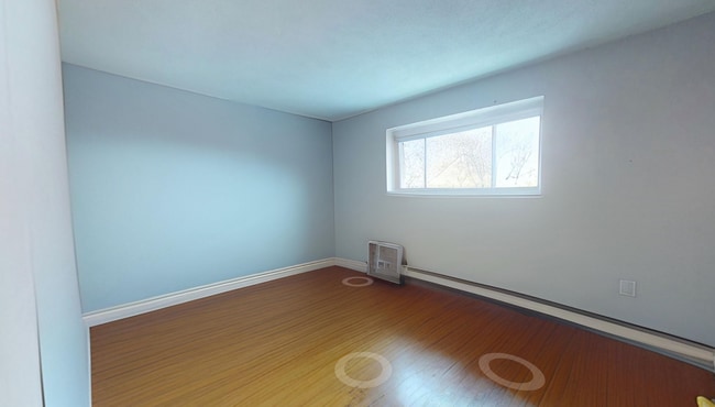 Building Photo - 280 Corey Rd