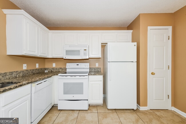 Building Photo - 203 London Dr