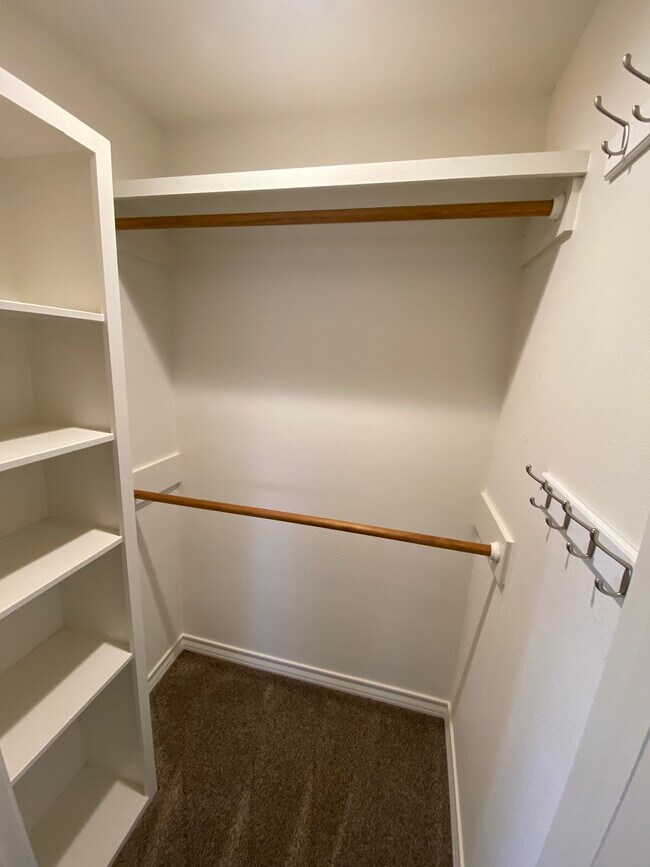 Building Photo - 3107 43rd St