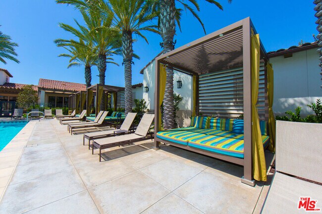 Building Photo - 10922 Mesa Ct