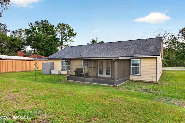 Building Photo - 940 State Rd 13 N
