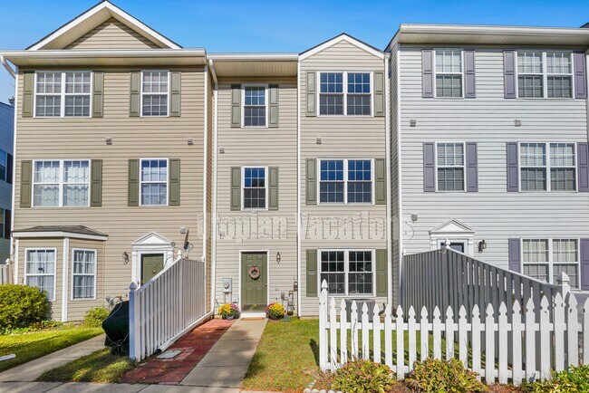 Primary Photo - 10 Ironstone Ct