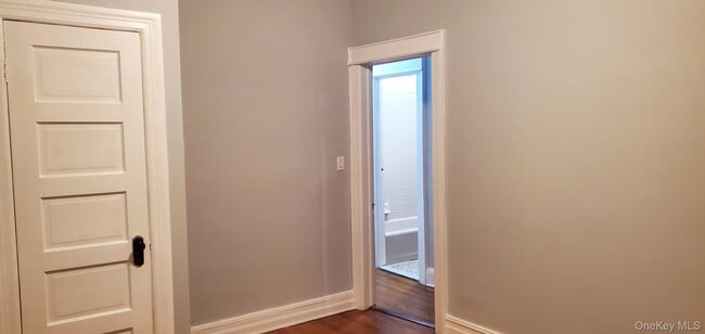 Building Photo - 86-33 76th St