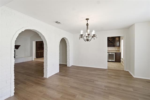 Building Photo - 2504 Northcrest Dr