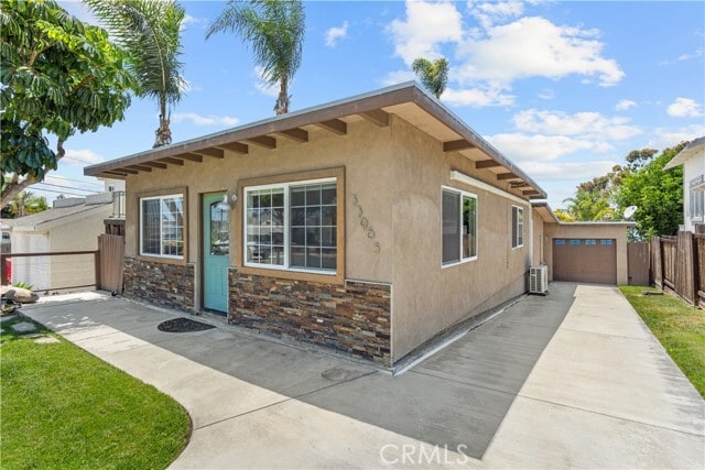 Building Photo - 33965 Malaga Dr