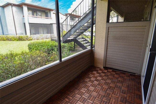 Building Photo - 10263 Gandy Blvd N