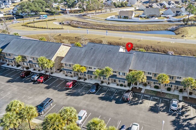 Building Photo - Seasonal Rental Available 9/11/2025-3/31/2...