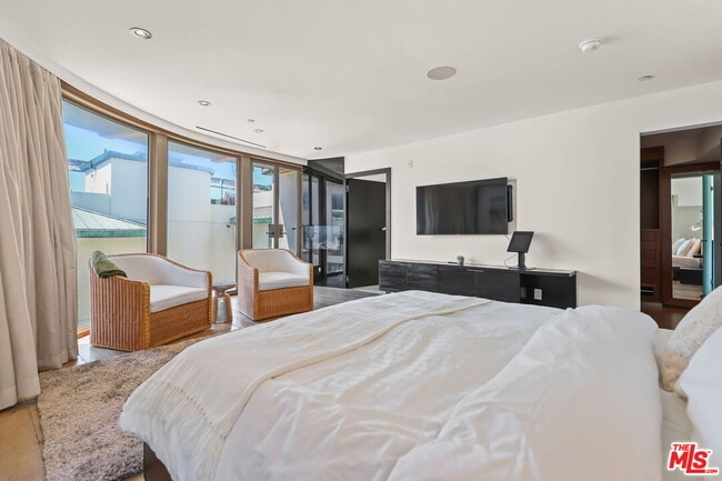 Building Photo - 11 Marine Terrace