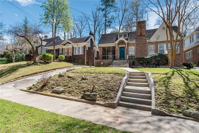 Building Photo - 773 Brookridge Dr NE