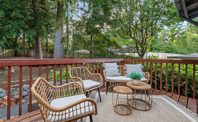 Building Photo - Stunning 4-Bedroom, 2.5-Bath Remodeled Home in Rushmore, Gig Harbor