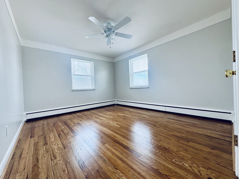 View of Bedroom - 4012 O Leary Ave