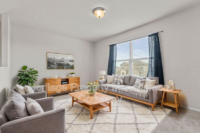 Building Photo - 7115 Mesa Cliffs