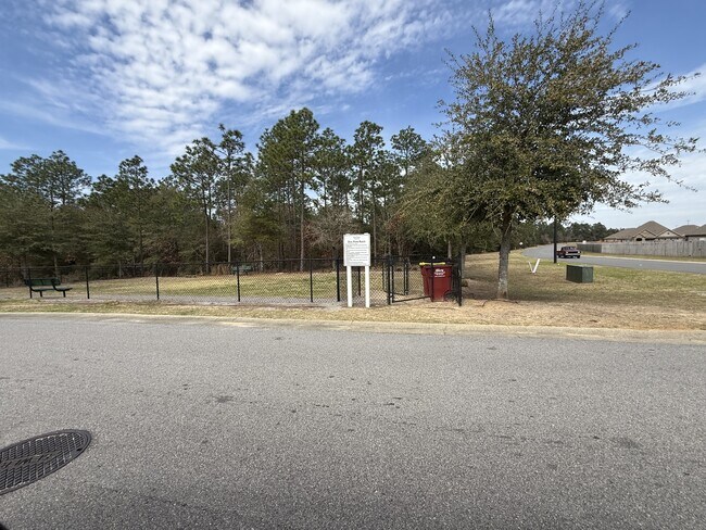 Building Photo - 833 Moorhen Wy