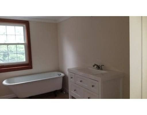 Building Photo - 88 South St